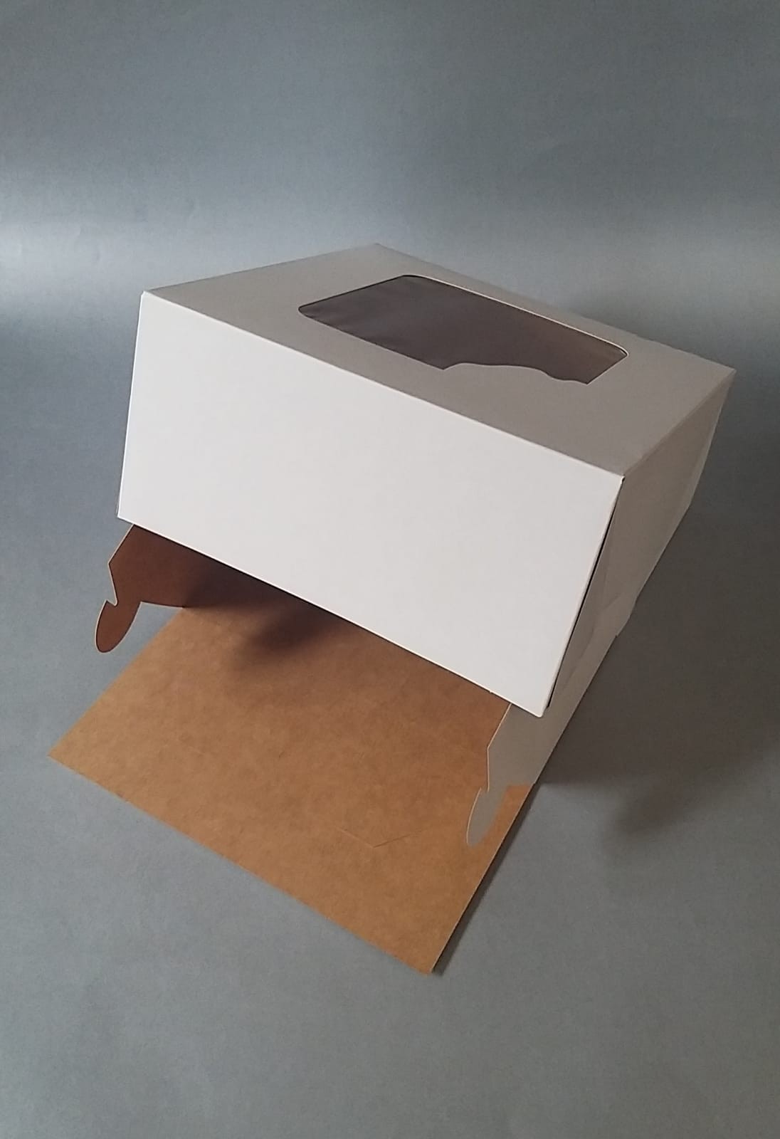 Opakowanie z okienkiem 25*25*12 cm - obrazek 3